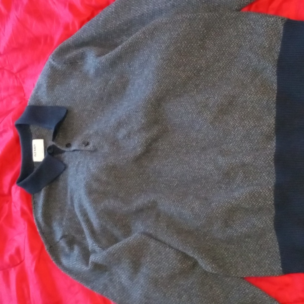 Old Navy Sweater